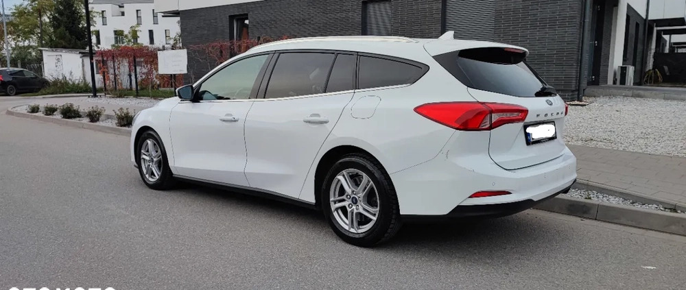 Ford Focus cena 39999 przebieg: 286000, rok produkcji 2019 z Wrocław małe 379